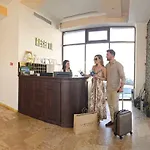 Hotel Alma Ivavev Isus Mamaia
