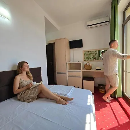 Alma By Ivavev Is'us 3* Mamaia